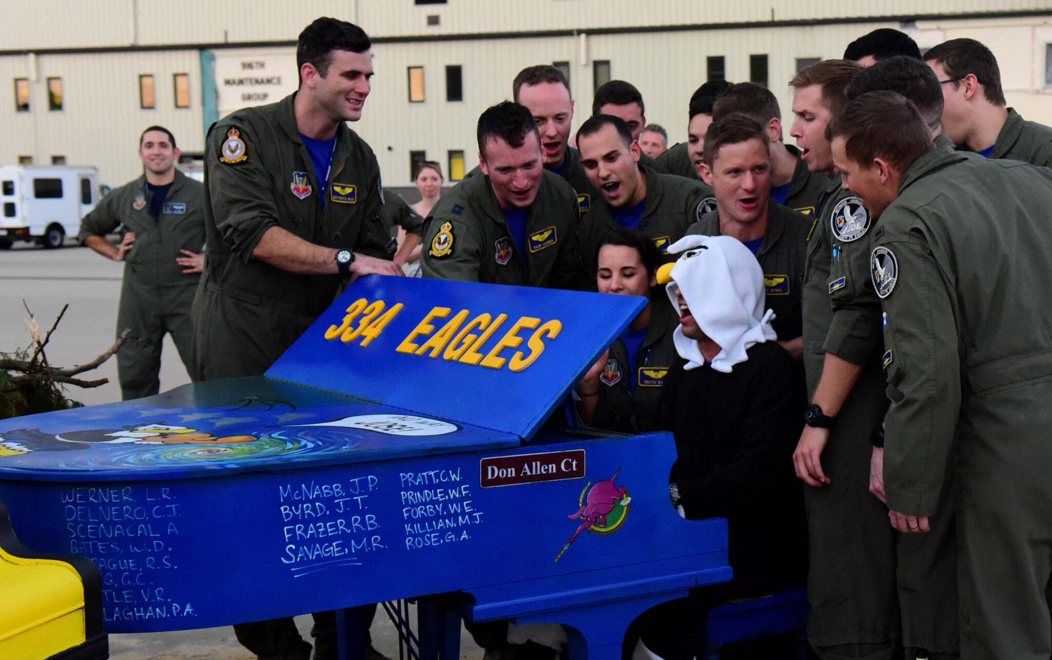 334 Fighter Squadron – Eagle Country